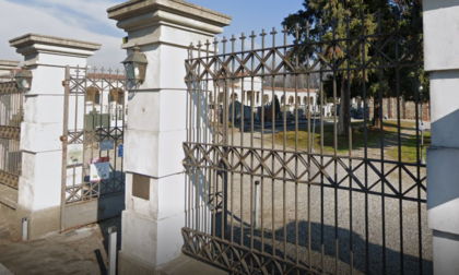 Cimitero di Oleggio: nuova ala chiusa da settimane per caduta calcinacci
