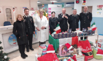Dai carabinieri una montagna di doni per i bimbi della Pediatria