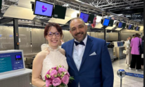 Matrimonio tra le nuvole: coppia novarese si sposa in volo