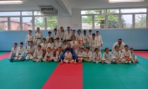 Cambi di cintura per i ragazzi dell'Accademia Judo Arona