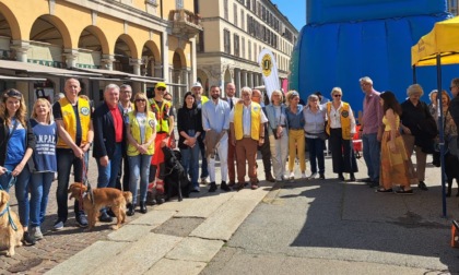 Grazie al Lions day a Novara donato un cane guida a una persona ipovedente