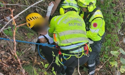 Escursionista salvata dai vigili del fuoco a Pella