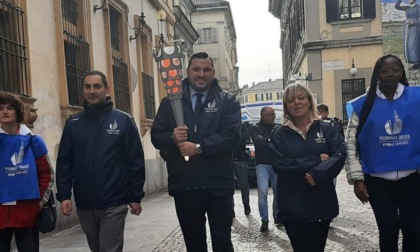 Tappa novarese per la fiaccola degli University games invernali Torino 2025