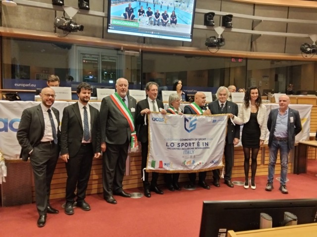 Borgomanero trionfa al gala delle Comunità europee dello sport a Bruxelles