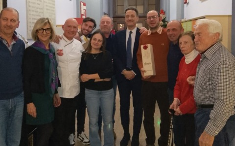 Cena di Natale al Centro Brum di Arona: un evento di condivisione e inclusione