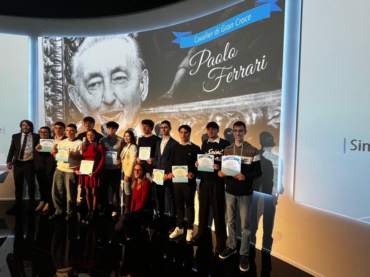 Comoli Ferrari assegna dieci borse di studio agli studenti dell’Istituto Omar di Novara