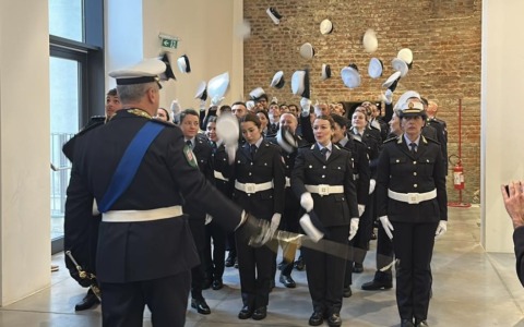 Gran finale al Castello di Novara per il corso di formazione di 40 nuovi agenti di Polizia Locale