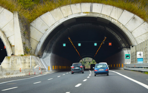 Incidenti stradali in Piemonte: 13.900 veicoli coinvolti, Novara registra 1.307 casi