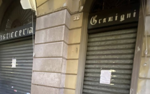 La storica pasticceria Gramigni di corso Cavour chiude i battenti a Novara