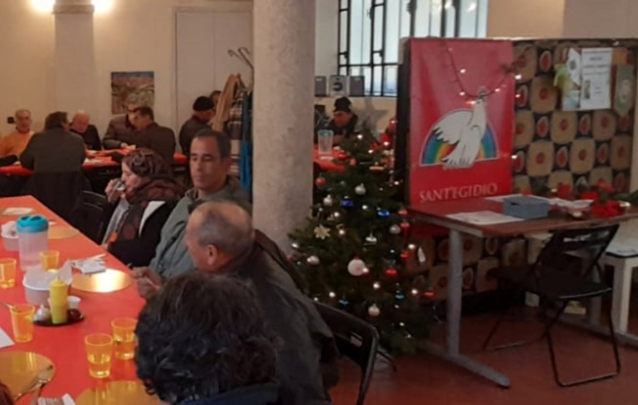 Natale per tutti: il Pranzo di Sant’Egidio accoglie 250 persone a Novara
