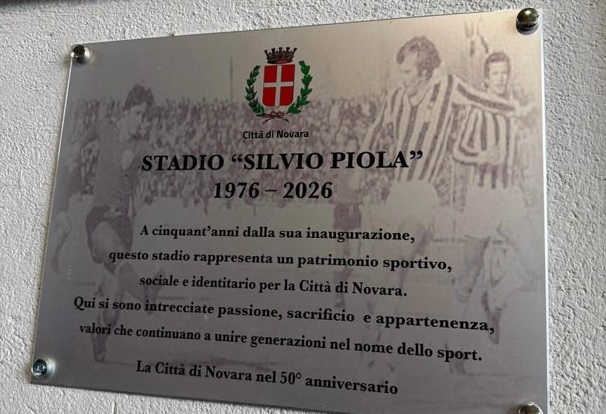 Novara celebra i 50 anni dello Stadio Comunale con una cerimonia emozionante