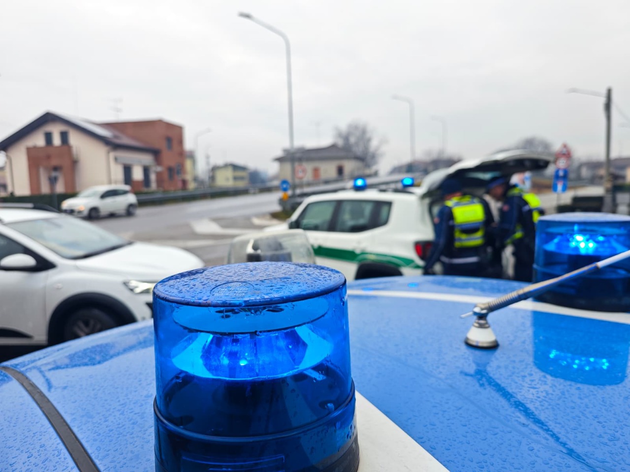 Operazione di prevenzione e sicurezza a Borgomanero: identificate 118 persone