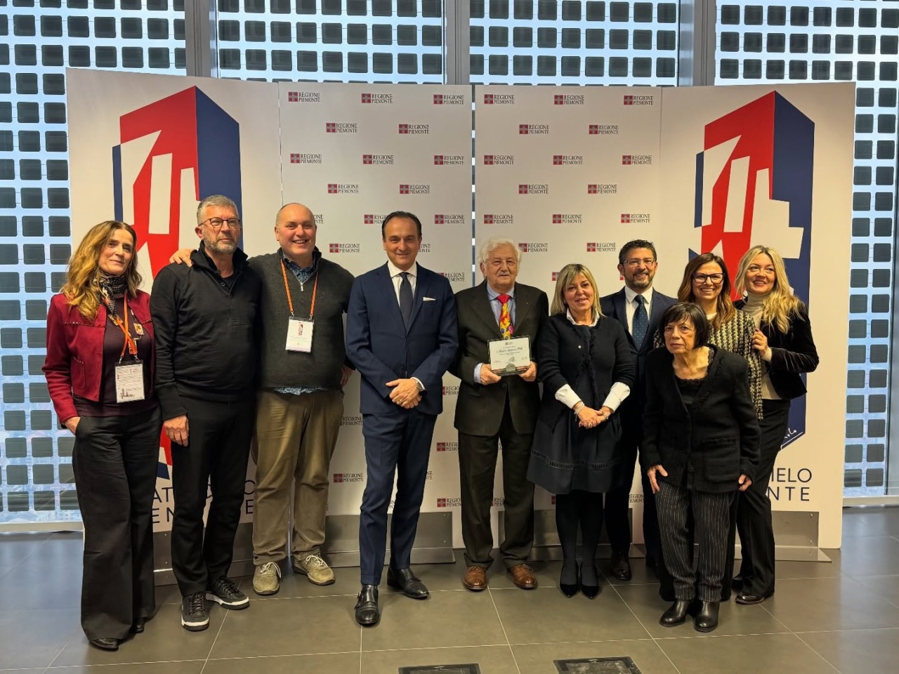 Radio Azzurra Novara: mezzo secolo di musica e informazione