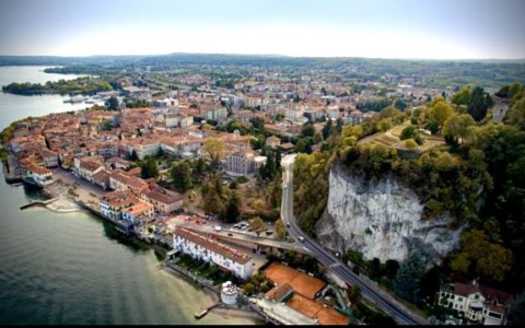 Arona, un centro turistico in espansione: record di presenze nel 2025