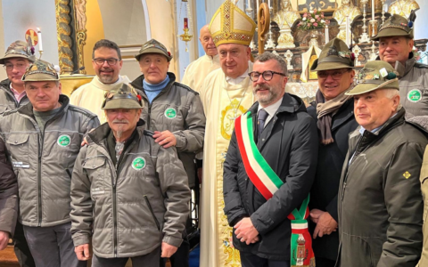 Il Vescovo Franco Brambilla partecipa ai festeggiamenti a Massino Visconti