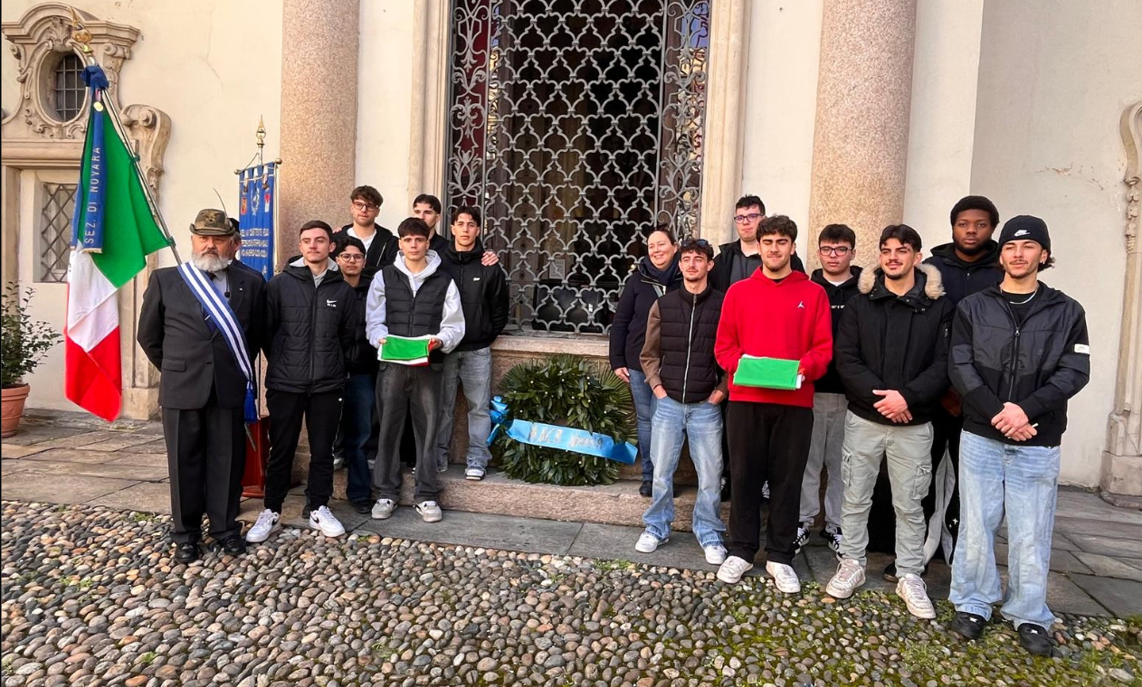 Cerimonia a Novara per il tricolore all’Iti Omar
