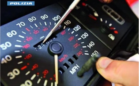 Frodi nel settore automobilistico: chiuse due officine in provincia di Novara