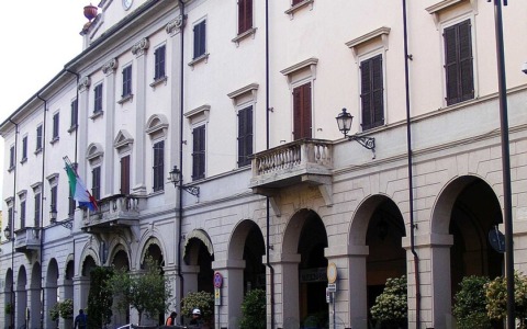 Galliate accoglie la premiazione del concorso sulle tesi di laurea su criminalità e legalità