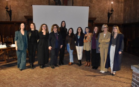 Il fascino del narcisismo e le relazioni tossiche: un incontro di grande partecipazione