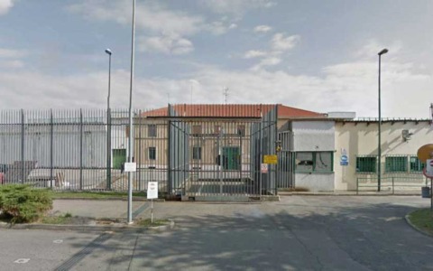 Incendio nel carcere di Novara: feriti diversi agenti di Polizia Penitenziaria
