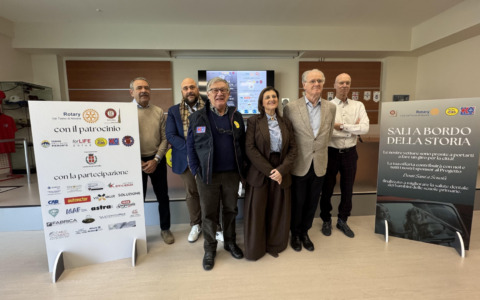 Novara, giro sulle auto storiche per sostenere il progetto “Denti Sani a Scuola”