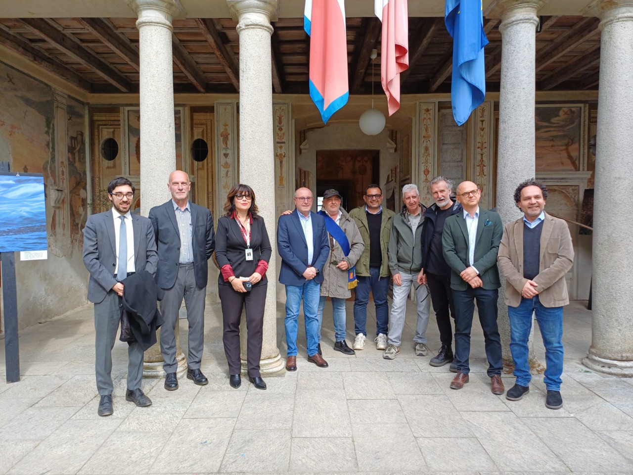 A Cameri, la doppia mostra “Equilibrium” celebra arte e natura a Villa Picchetta