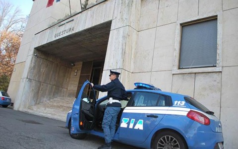Arrestato un uomo dopo una rissa in via Manzoni a Novara