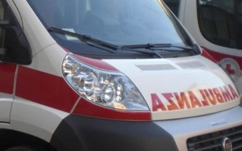 Borgomanero, 71enne colpito da malore mentre pedala: trasportato in ospedale in codice rosso