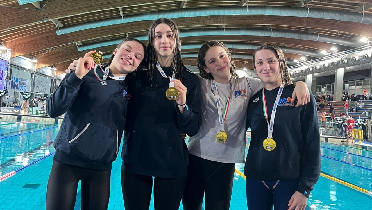 Emma Crepaldi conquista 3 ori e 3 argenti e guida la Libertas Nuoto Novara ai Criteria nazionali di Riccione