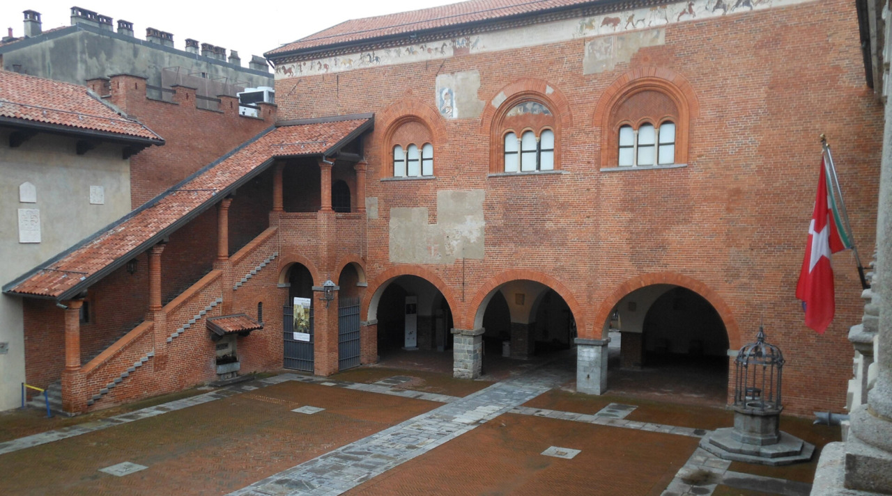 Novara, il 8 aprile al Broletto un incontro sul linguaggio e la parità di genere