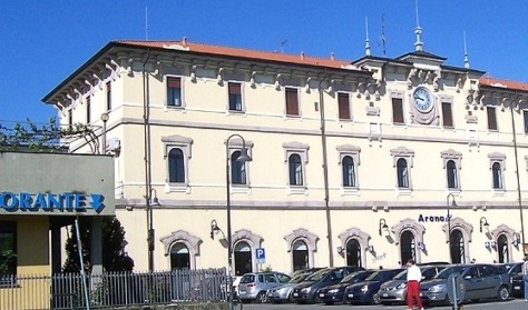 Accesso facilitato alla stazione di Arona per persone con disabilità