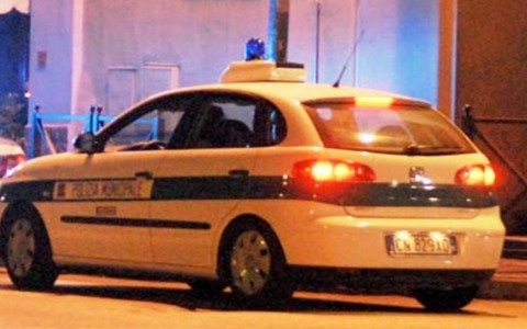 Aggressione in un bar: arrestato un 28enne a Novara