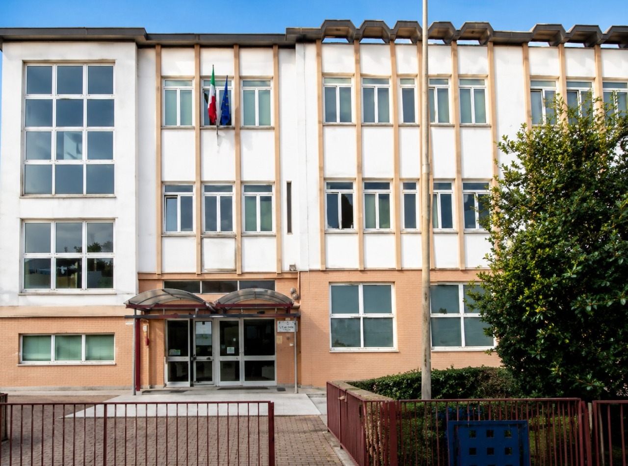 Galliate riceve 120mila euro per rendere la scuola più accessibile: primo in Piemonte nel bando contro le barriere architettoniche