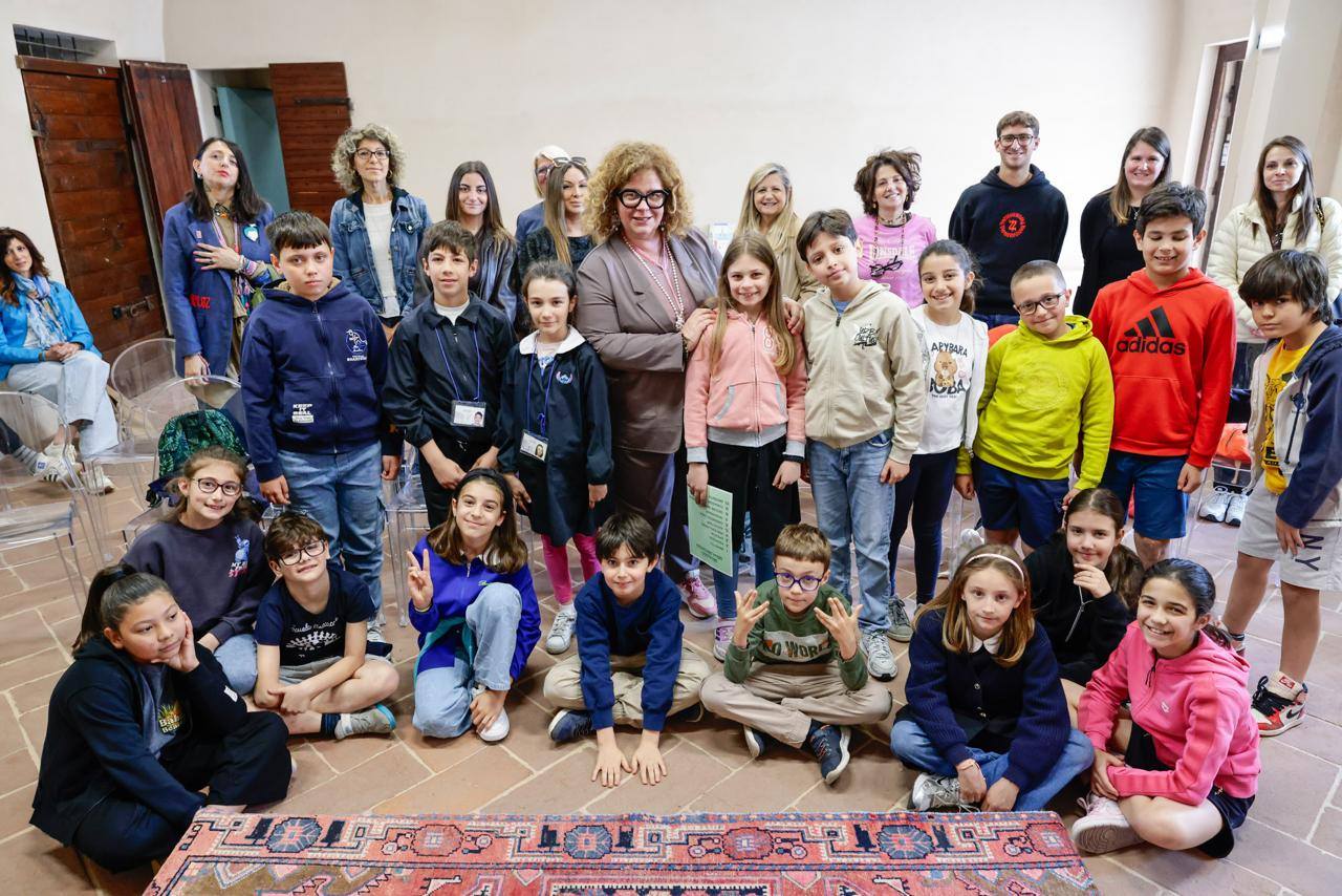 Il Castello di Novara ospita il Consiglio dei Bambini tra creatività e gentilezza