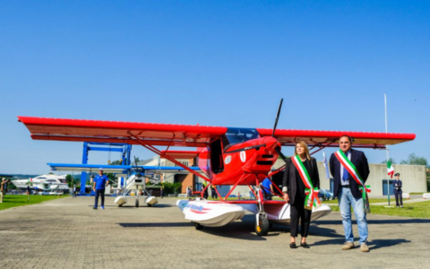 Il Giro d’Italia in idrovolante decolla dal Ticino: Castelletto celebra la sua storia aeronautica