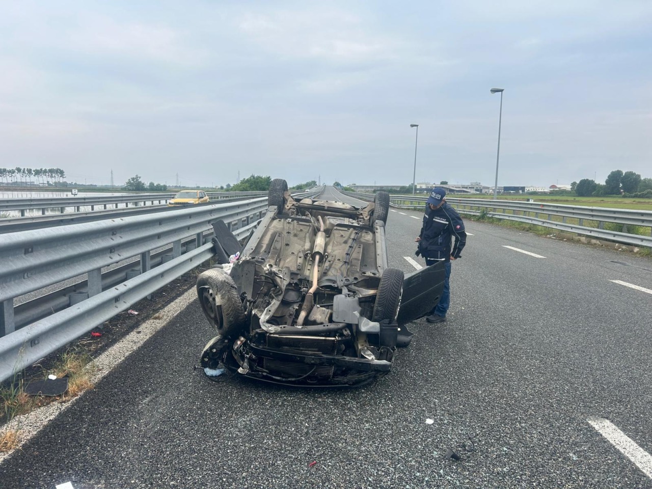 Incidente sulla tangenziale di Novara: mamma e figlia di 13 anni in condizioni critiche