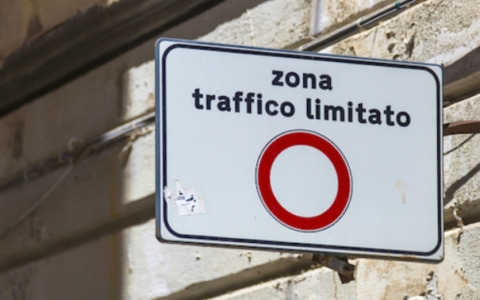 Novara, modifiche alla viabilità con l’attivazione della Ztl Basilica