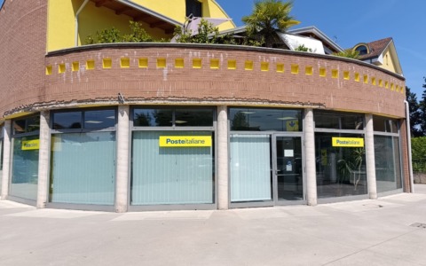 Riapre l’ufficio postale di Oleggio con la nuova versione “Polis”