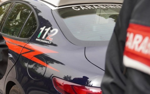 Un 86enne tenta il suicidio ma viene salvato dai Carabinieri