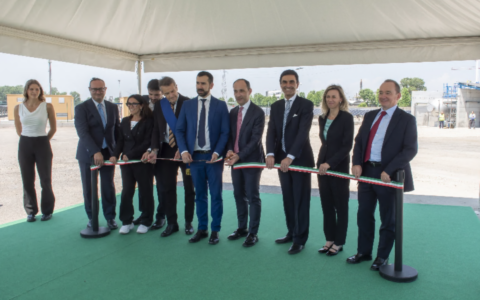 A Trecate apre il nuovo impianto di idrogeno verde della Sarpom