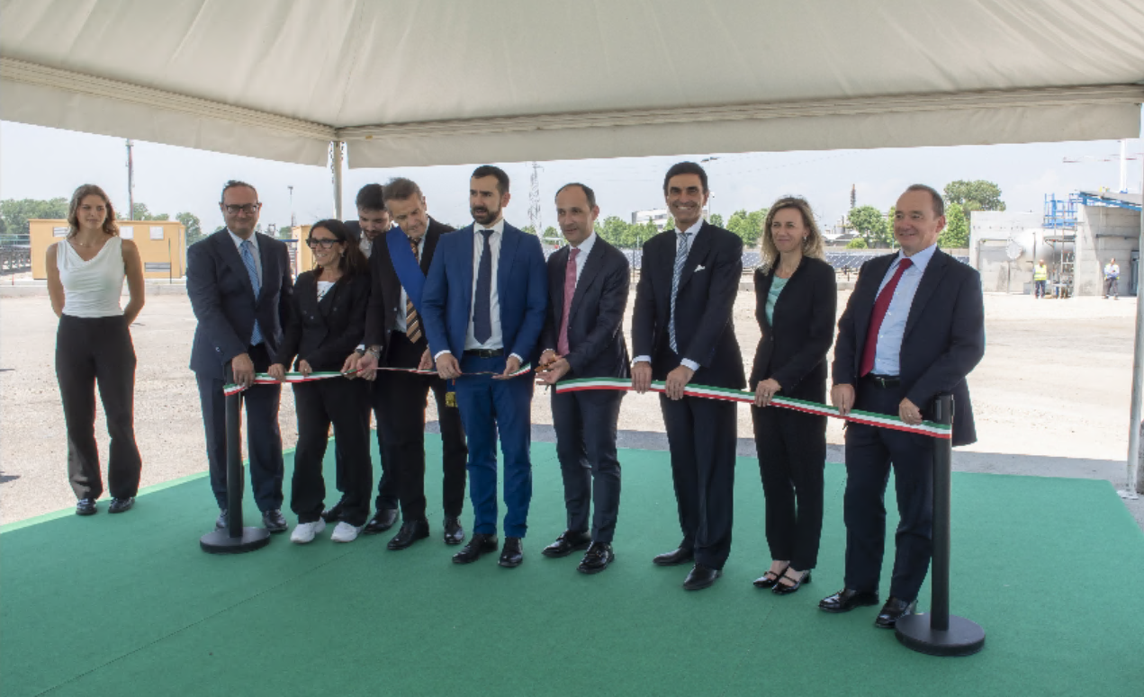 A Trecate apre il nuovo impianto di idrogeno verde della Sarpom