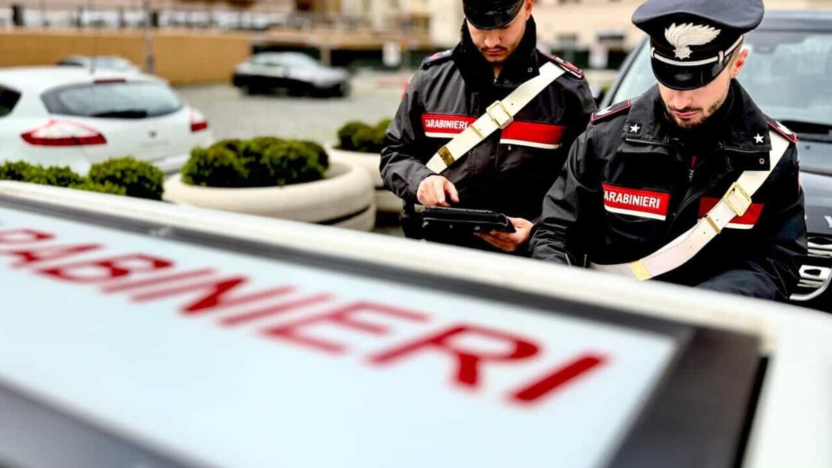 Arrestato un uomo per la truffa del “caro nipote” dai Carabinieri di Arona