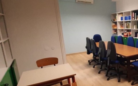 Aula climatizzata a disposizione della comunità di Lesa