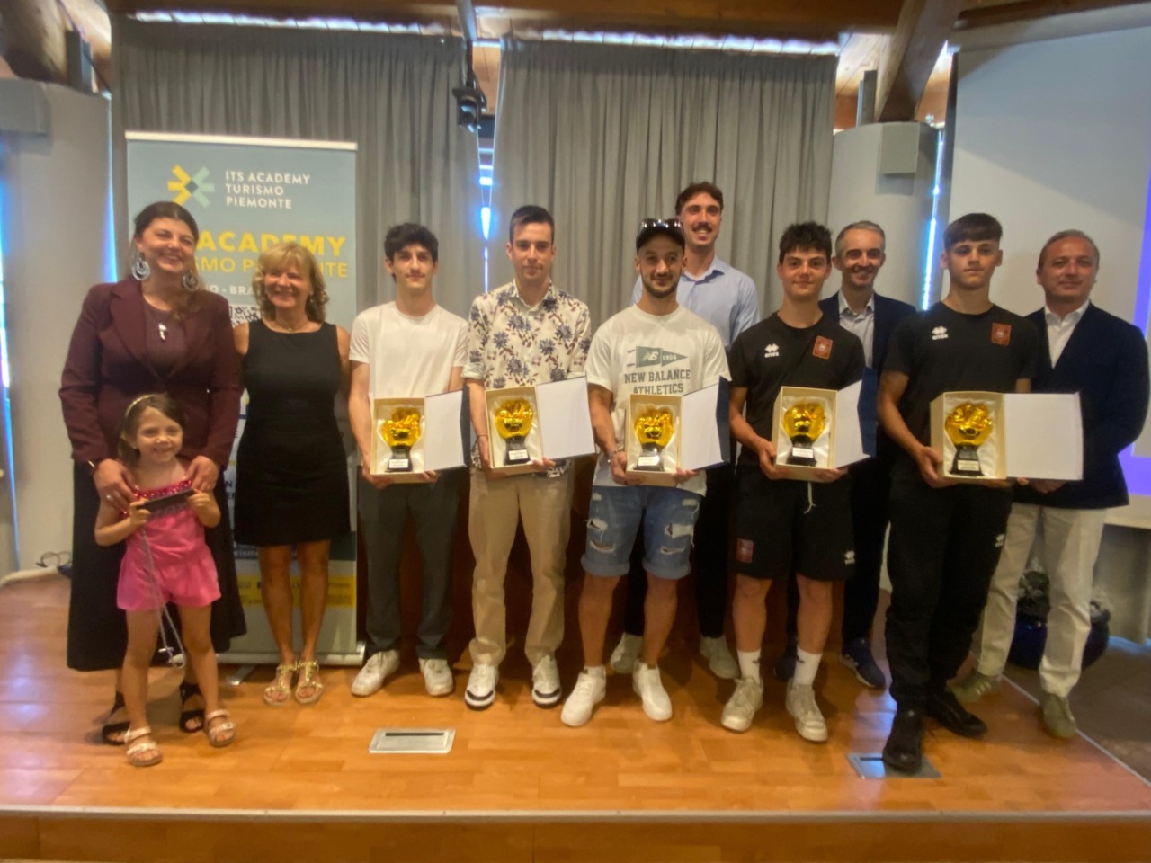 Festa per il Pallone d’Oro del Corriere di Novara a Novarello: premiati i protagonisti locali