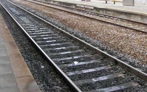 Furto di rame ferma i treni sulla linea Busto Arsizio-Novara