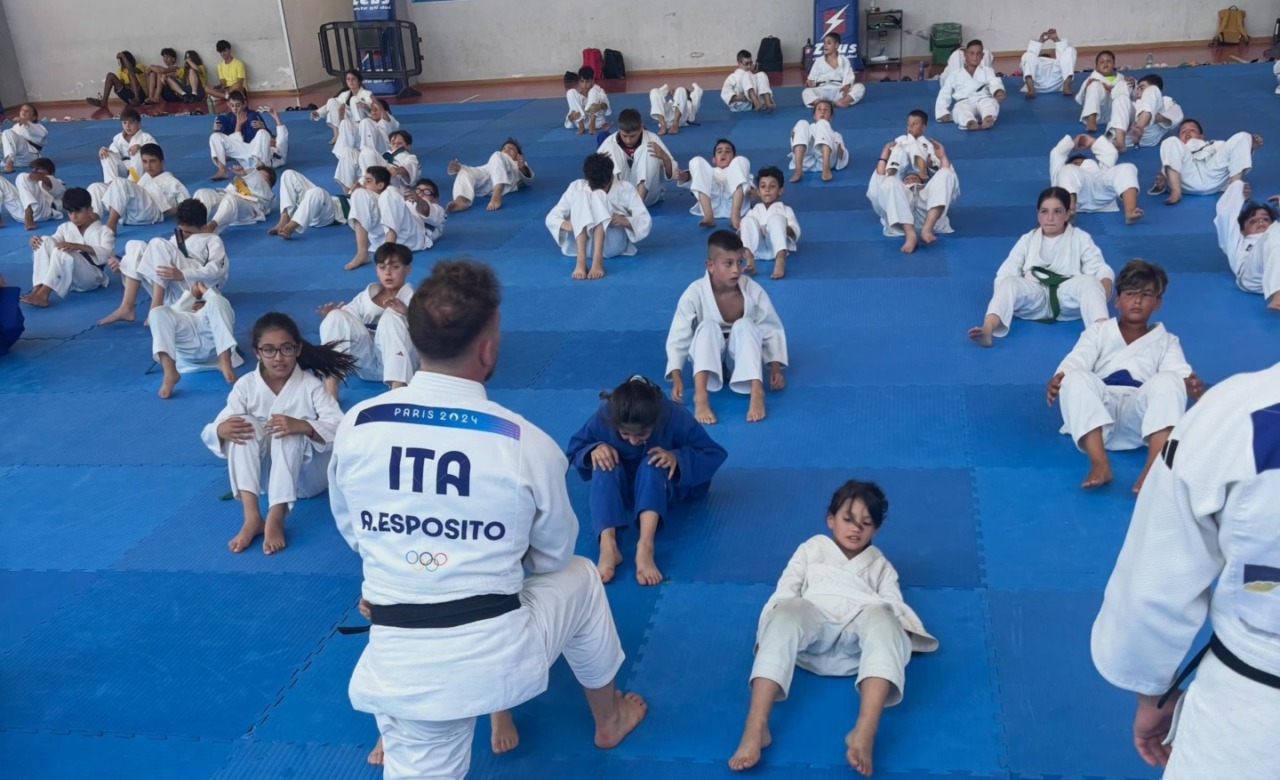 Giuffrida e Esposito: insegnamenti olimpici per i giovani del Judo Novara