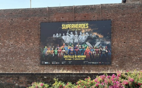 La mostra Superheroes si espande oltre il Castello di Novara