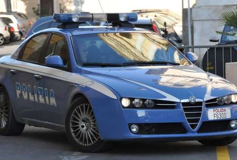 Novara, rapine a danno di tre anziane: fermato un giovane dopo un inseguimento