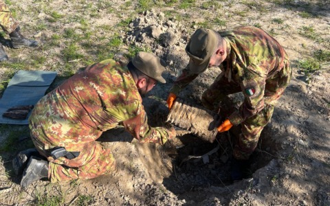 Oltre 1.200 munizioni della Seconda Guerra Mondiale neutralizzate