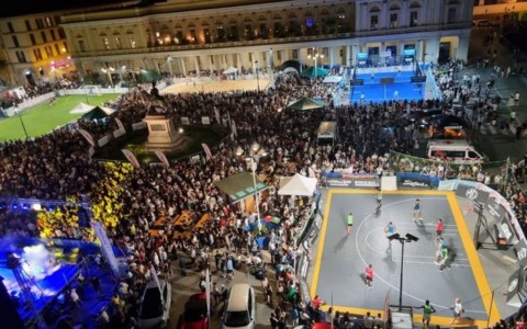 Partono gli Street Games di Novara con la sfilata delle associazioni sportive – VIDEO